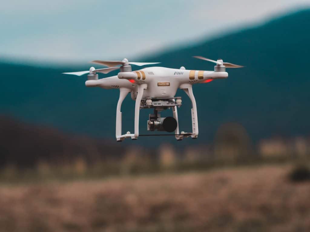 recepción China tenis Les règles à savoir sur l'utilisation d'un drone en entreprise